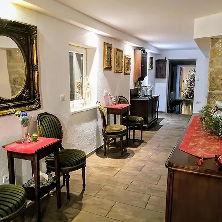 农家乐 Zielona Roza 瓦姆比耶尔兹采